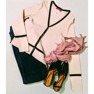 NWOT Anne Klein Light Pink Button Sweater